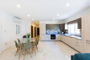 HA3- Modern and Spacious 3 Bedroom Apartment